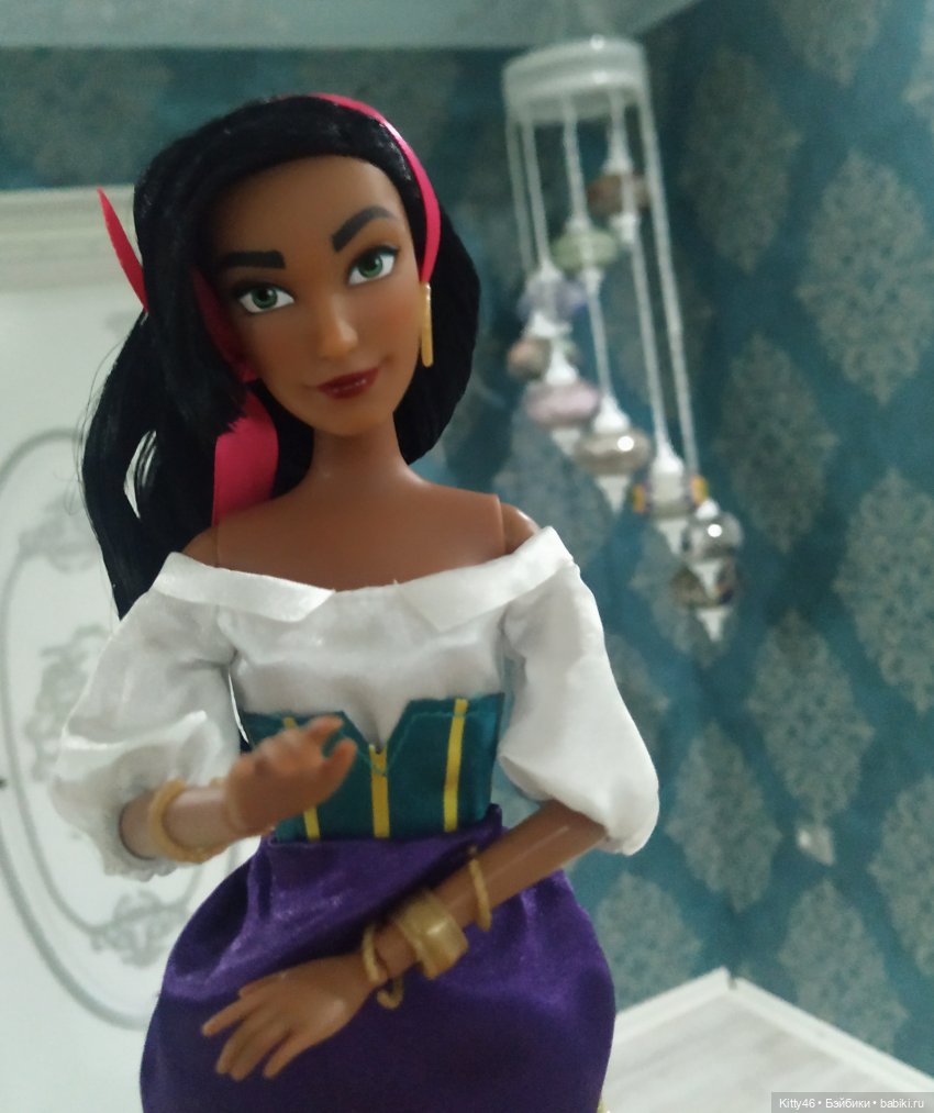 Эсмеральда — Куклы Disney Animators и Принцессы Диснея: Disney Store