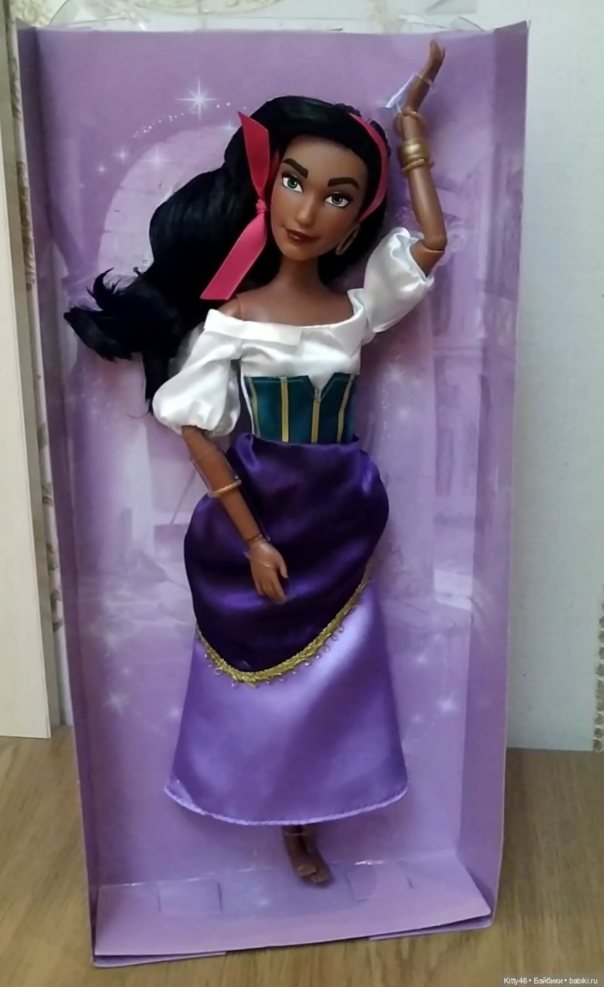 Эсмеральда — Куклы Disney Animators и Принцессы Диснея: Disney Store (фото 10)