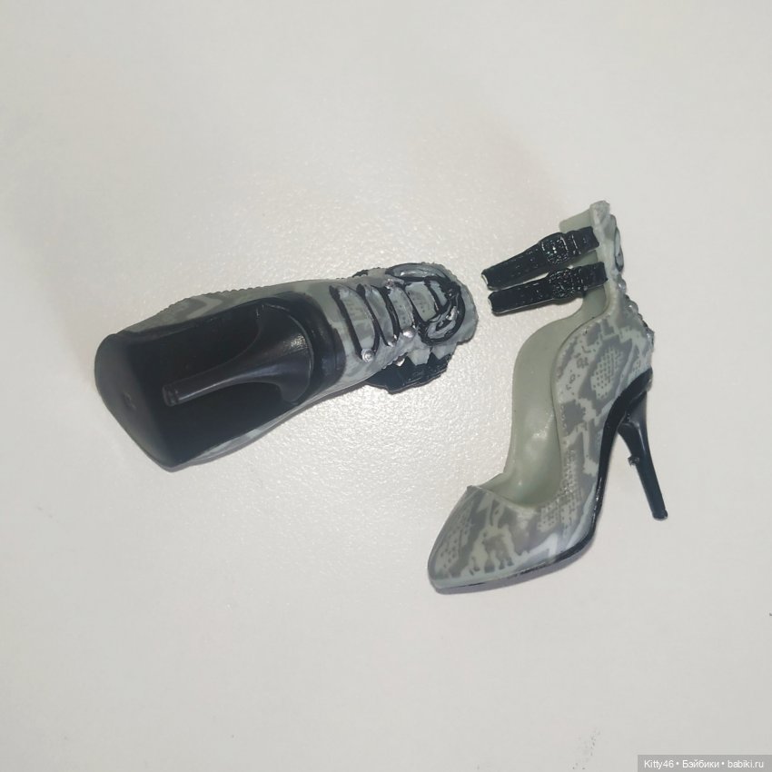 Shadow High Heather Grayson