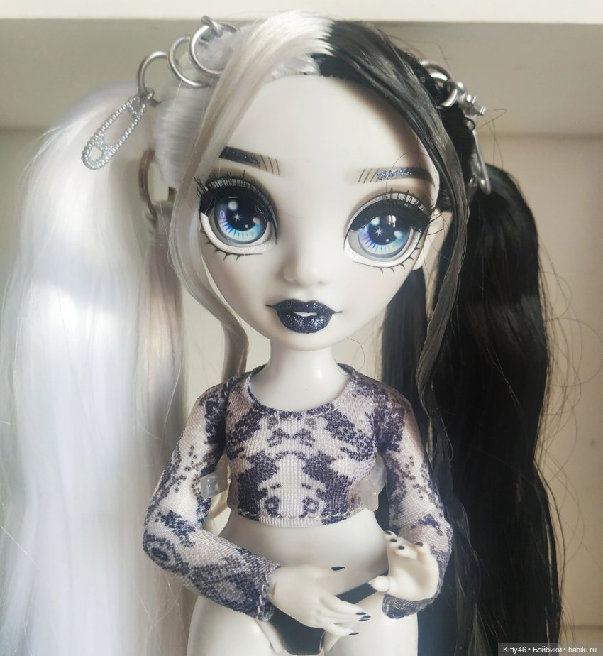 Shadow High Heather Grayson