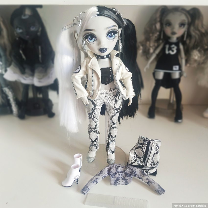 Shadow High Heather Grayson