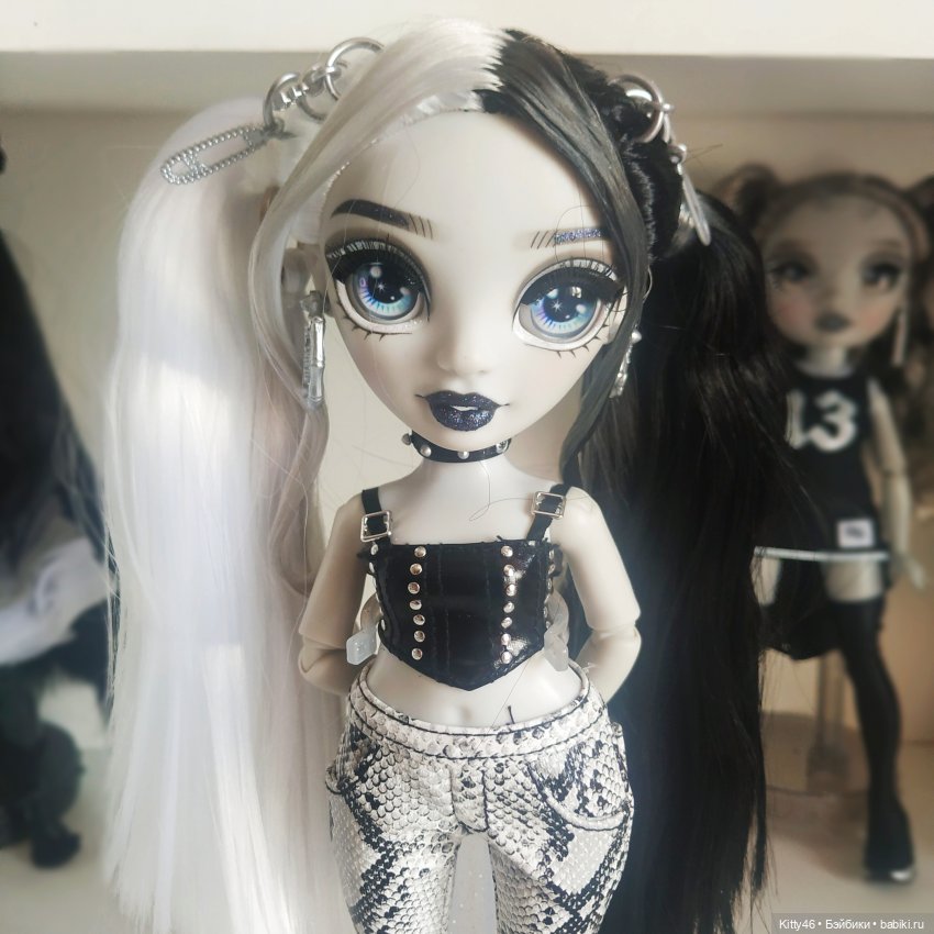 Shadow High Heather Grayson