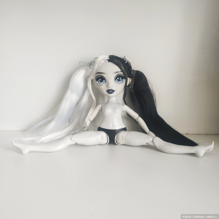 Shadow High Heather Grayson