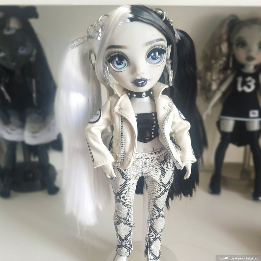 Shadow High Heather Grayson