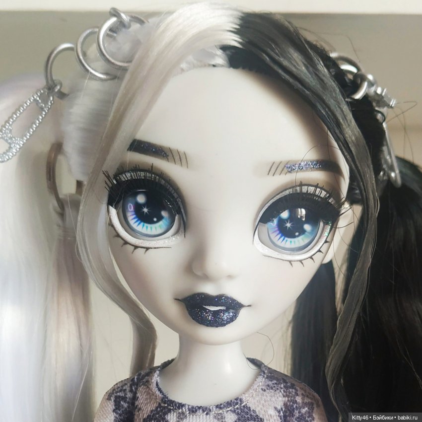 Shadow High Heather Grayson