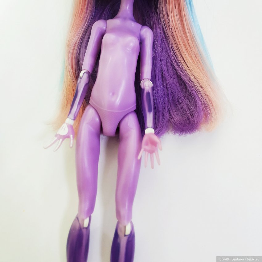 Ривер или Чёрный Лавашик с Куклой Внутри