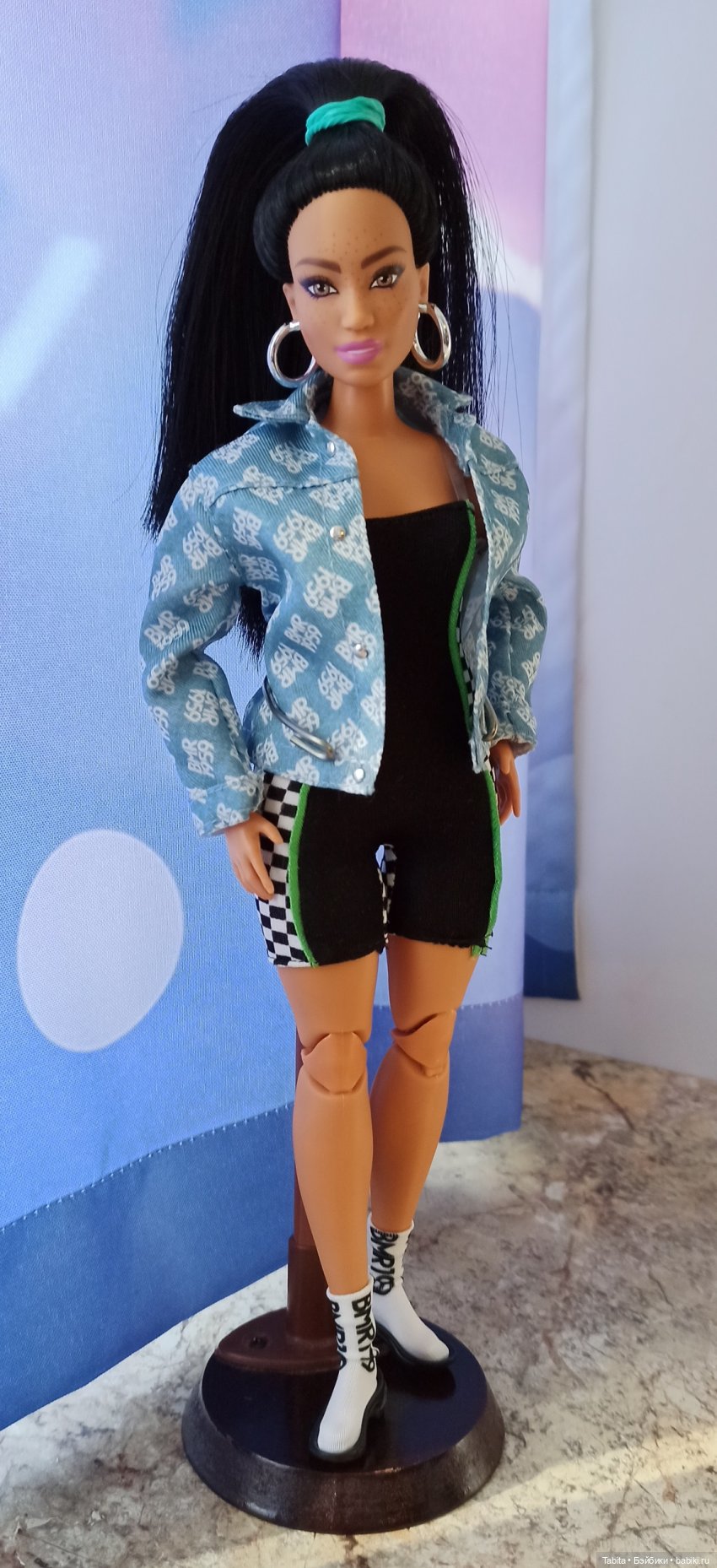 Продолжаю перепрошивку волос барби. Превращение в брюнеток Мальвины Экстры и Улыбашки Шатенки