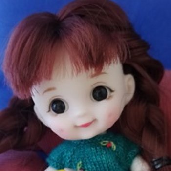 Баболи получили новые платья