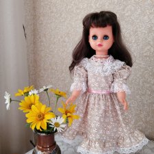 Кукла старинной подруге