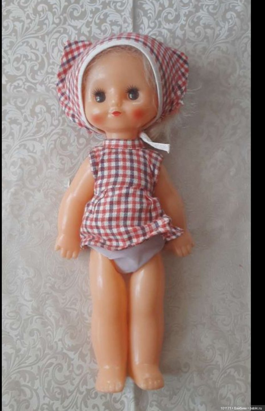 Кукла Оля "Кругозор": какой могла быть фабричная одежда