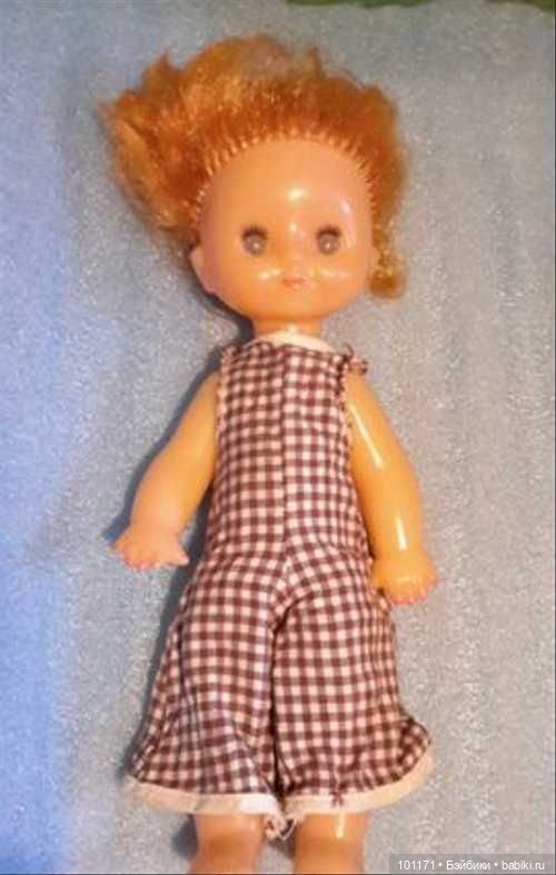 Кукла Оля "Кругозор": какой могла быть фабричная одежда (фото 4)