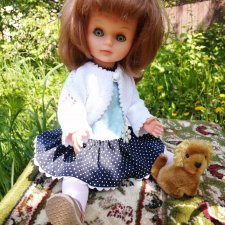 Элли  ( Стэллина от "Sebino") и Тотошка на даче