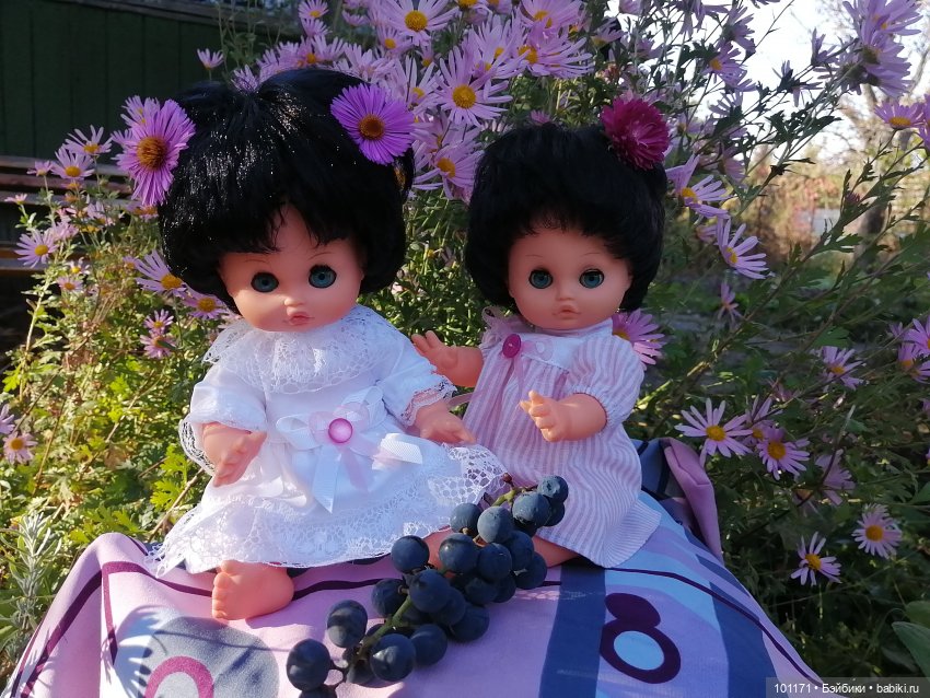 Тина и Регина: "Ну здравствуй, октябрь! " (фото 8)