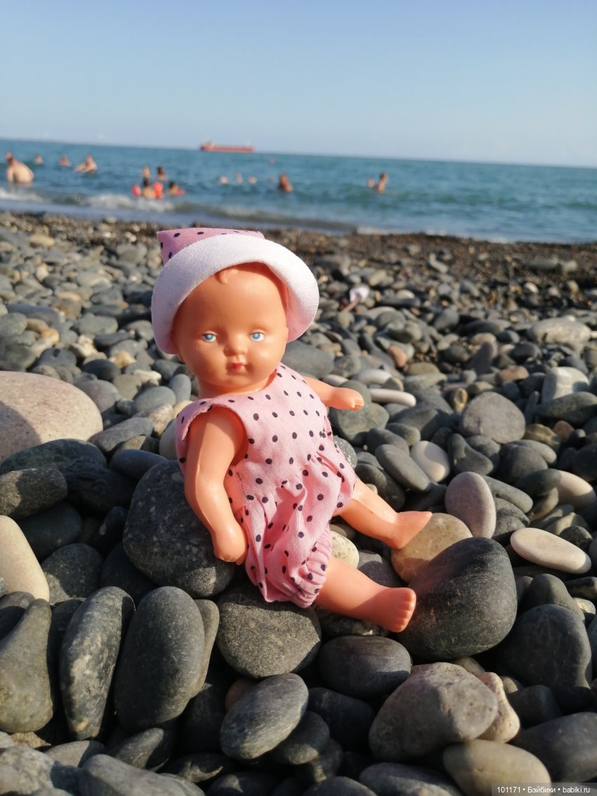 Сухумские этюды 2025. Часть 2. Мариночка