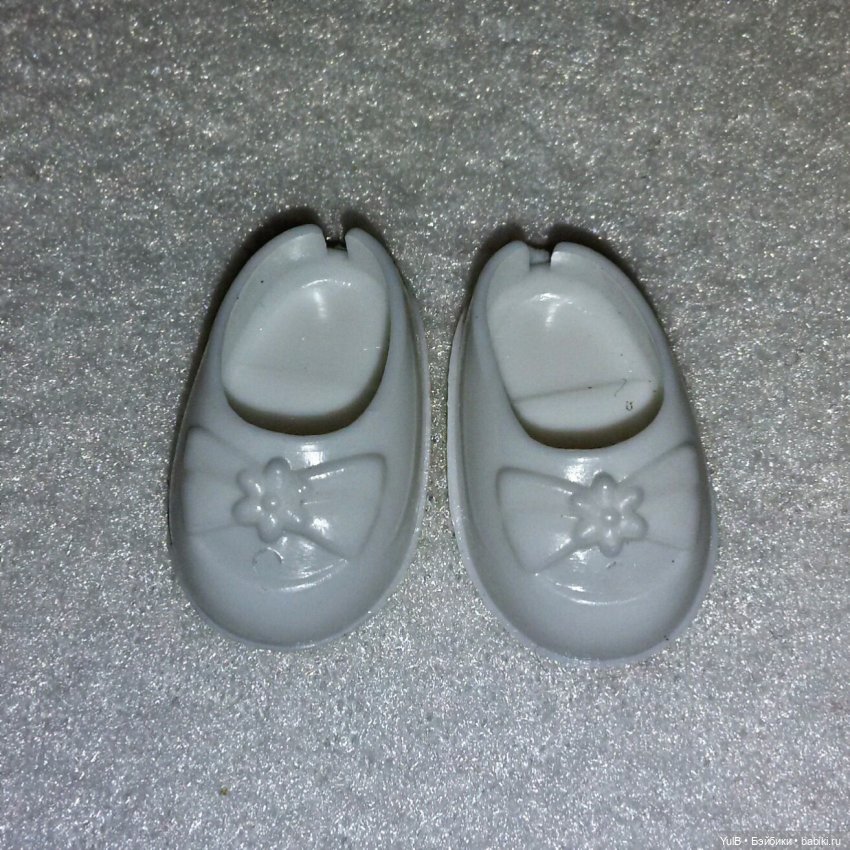 ...Кнопка в окружении мальчишек (фото 8)