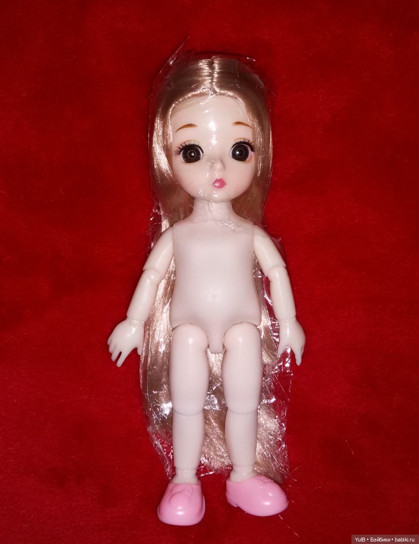 ...Мартовские девчонки и не полностью оправданные ожидания