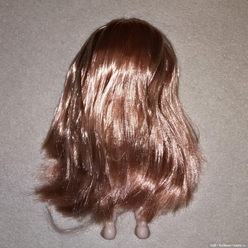 ...Мартовские девчонки и не полностью оправданные ожидания