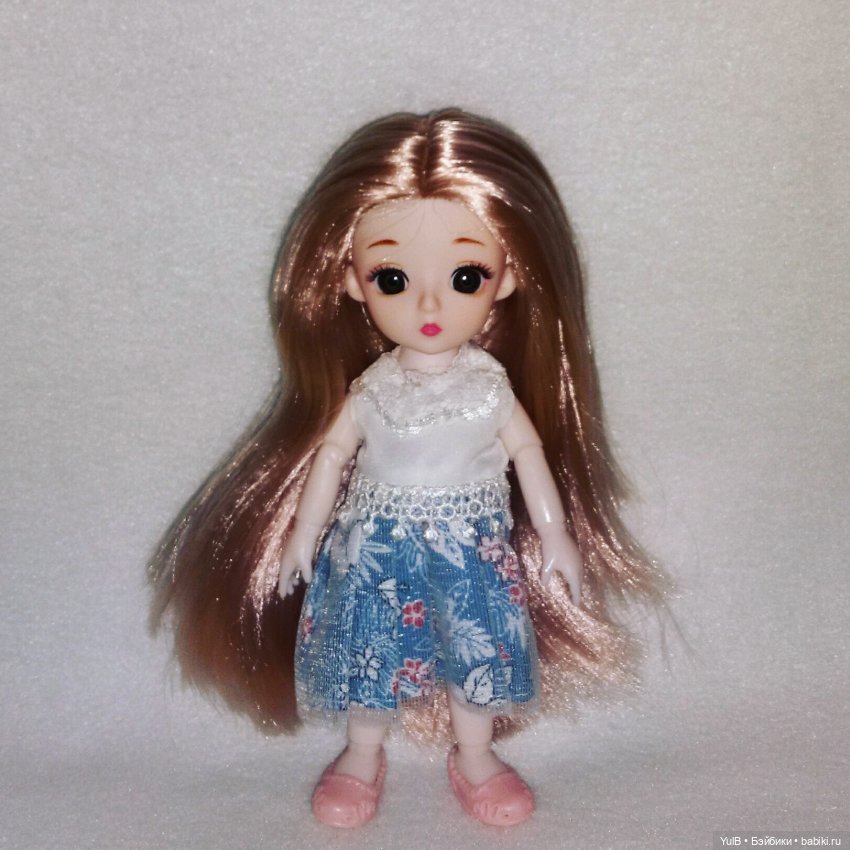 ...Мартовские девчонки и не полностью оправданные ожидания