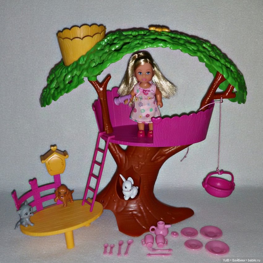 ...Построив дом, посадила дерево