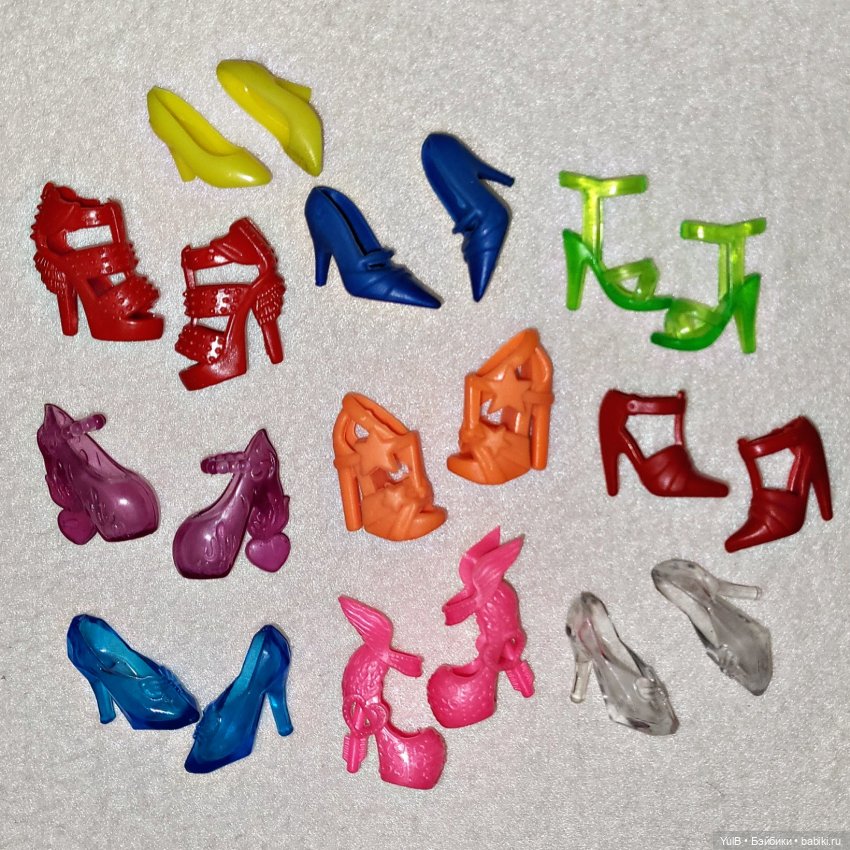 ...Много обуви и чуть-чуть аксессуаров | Бэйбики ...Много обуви и чуть-чуть аксессуаров (фото 8)