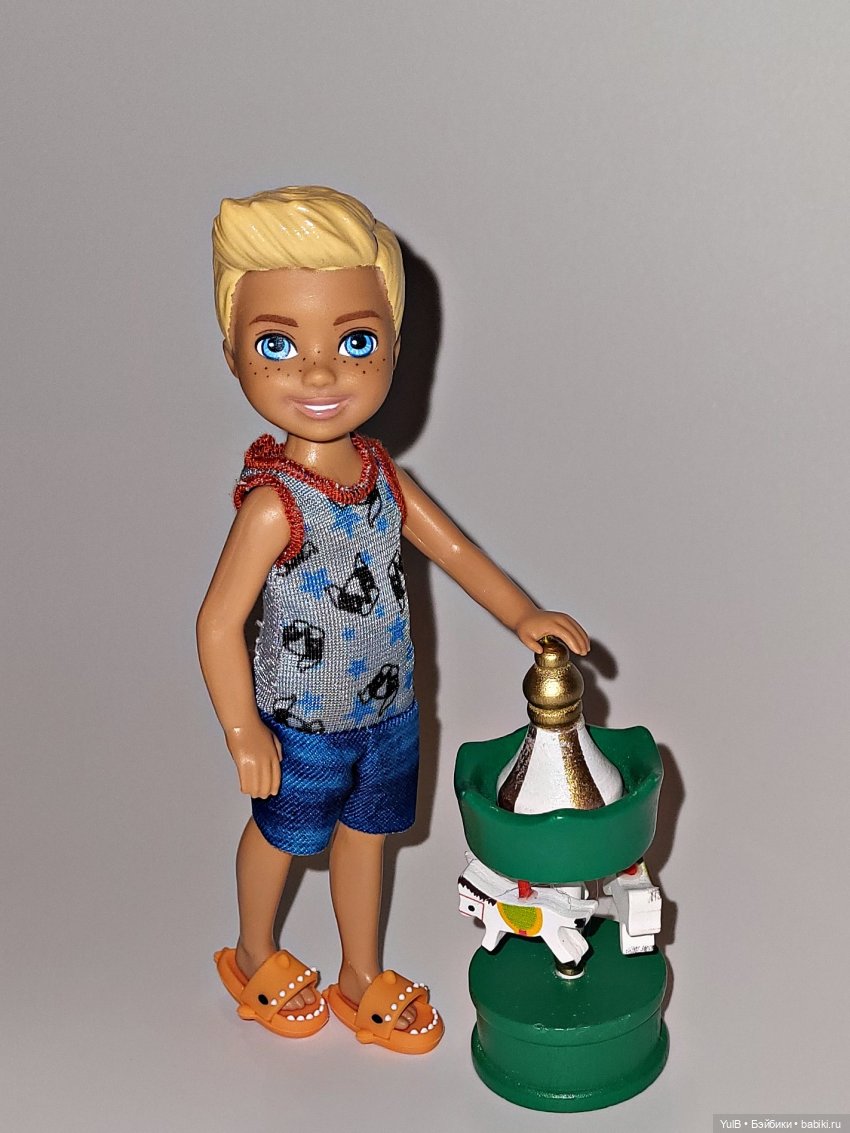 ...Про октябрьскую обувную закупку