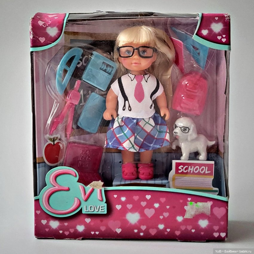 ...Школьница — Куклы Simba: Еви (Evi) и Штеффи (Steffi Love)