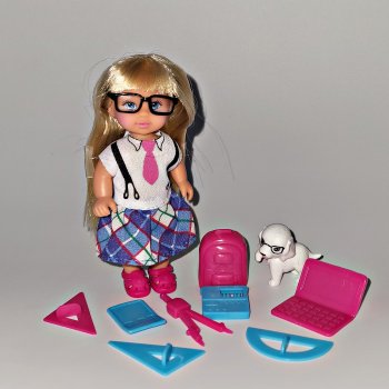 ...Школьница...