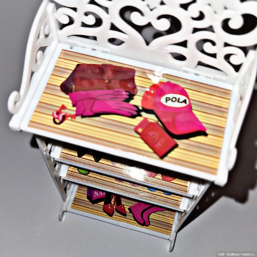 Стеллаж и "дары" из кукурузных палочек (фото 5)