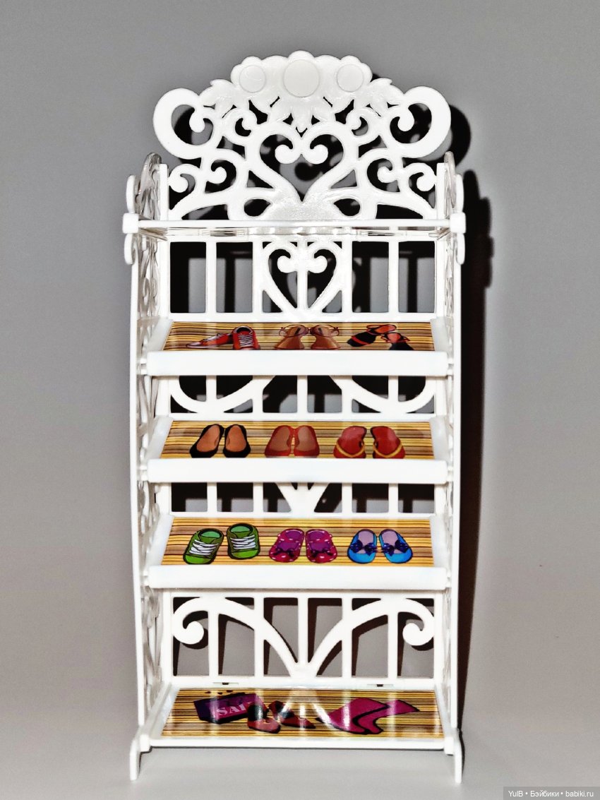 Стеллаж и "дары" из кукурузных палочек (фото 2)