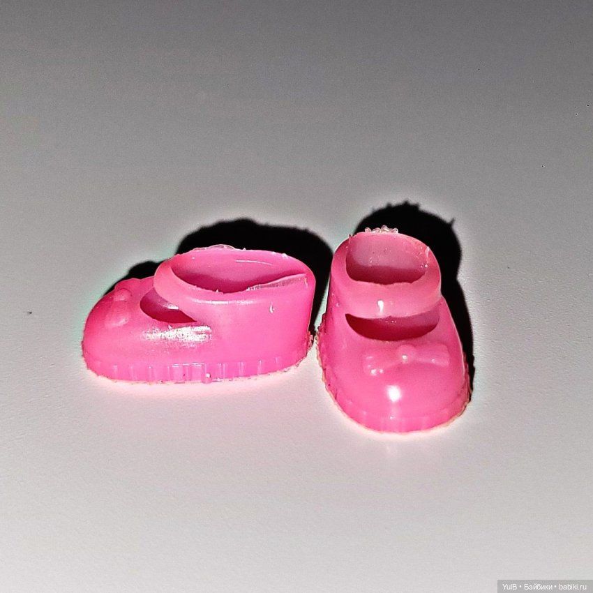 Наездница с розовыми волосами (фото 6)