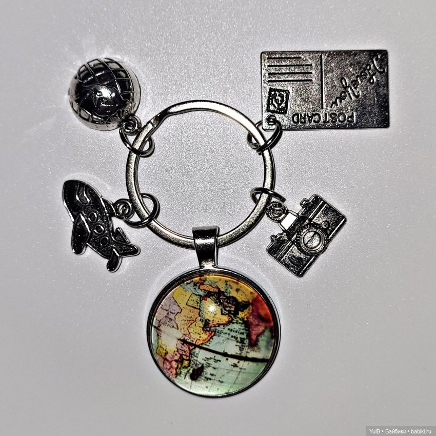 Трактор с прицепом и не только