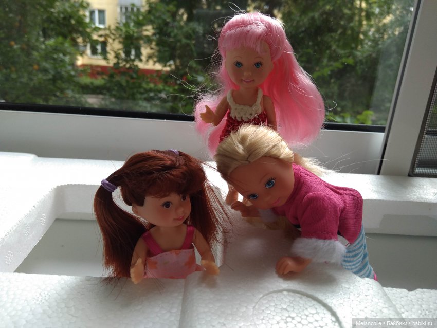 Малыши на прогулке и дома (фото 6)