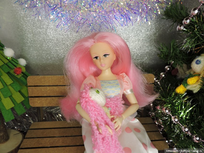 В ожидании праздника. Диалог у новогодней елки (фото 2)