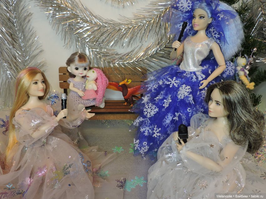 В ожидании праздника. "Снежинка"