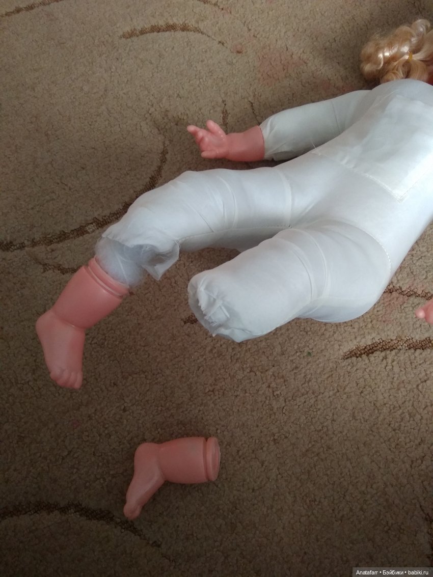 Быстротопик. Починка ножки мягконабивной кукле (фото 2)