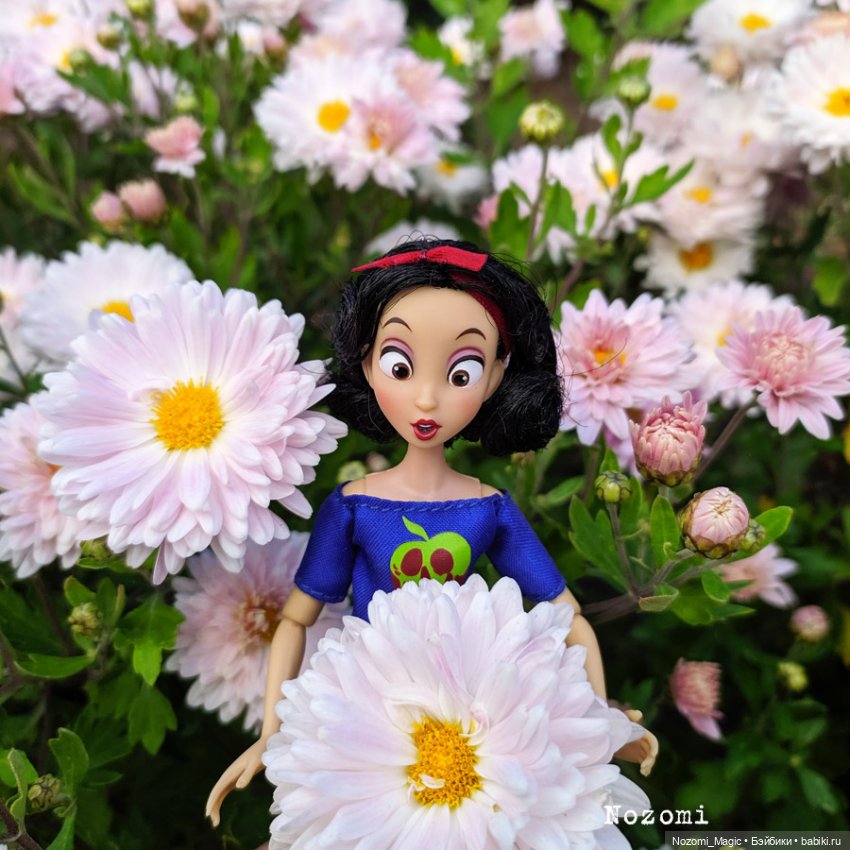 Снежка — Куклы Disney Animators и Принцессы Диснея: Disney Store