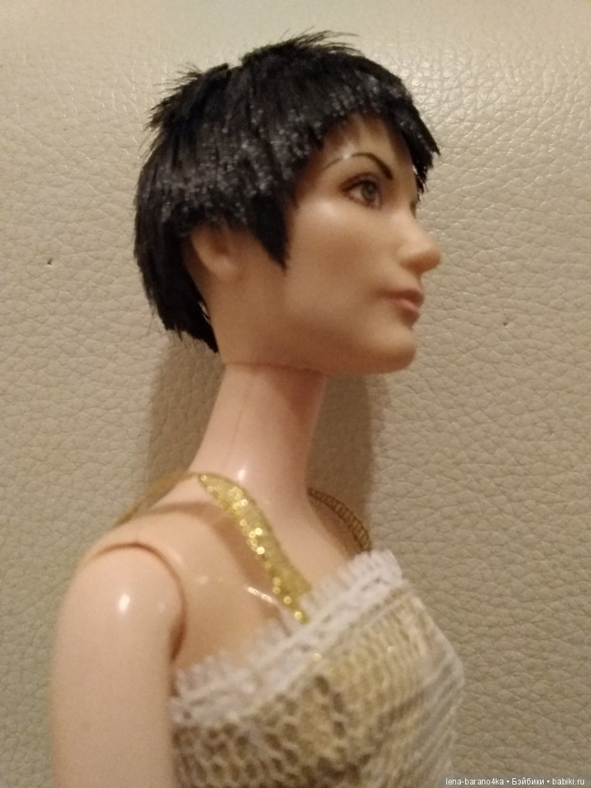 первый парик