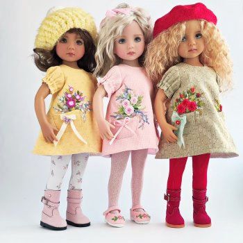 Три Грации   или  Почему платья такие короткие?