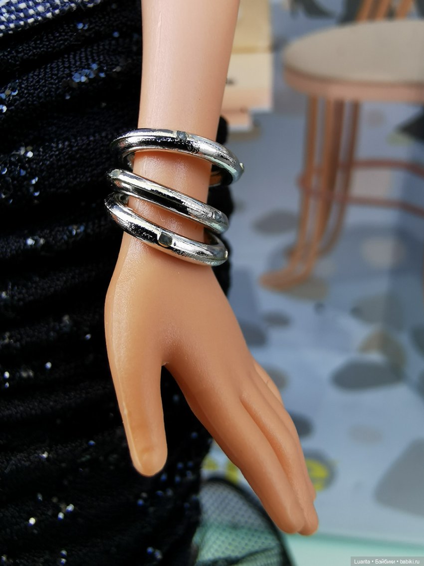 My Scene. Гости из прошлого 2. Ривер и Барби (фото 5)