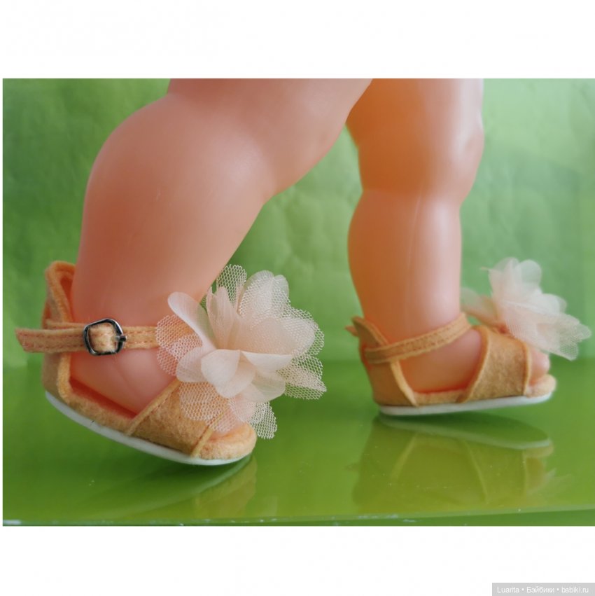 Спасение беспризорников. Лея