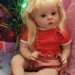 Дюймовочка