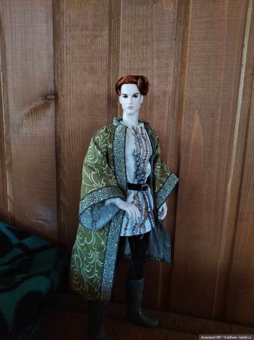 Новичок Адонис и парни фирмы IT (фото 4)