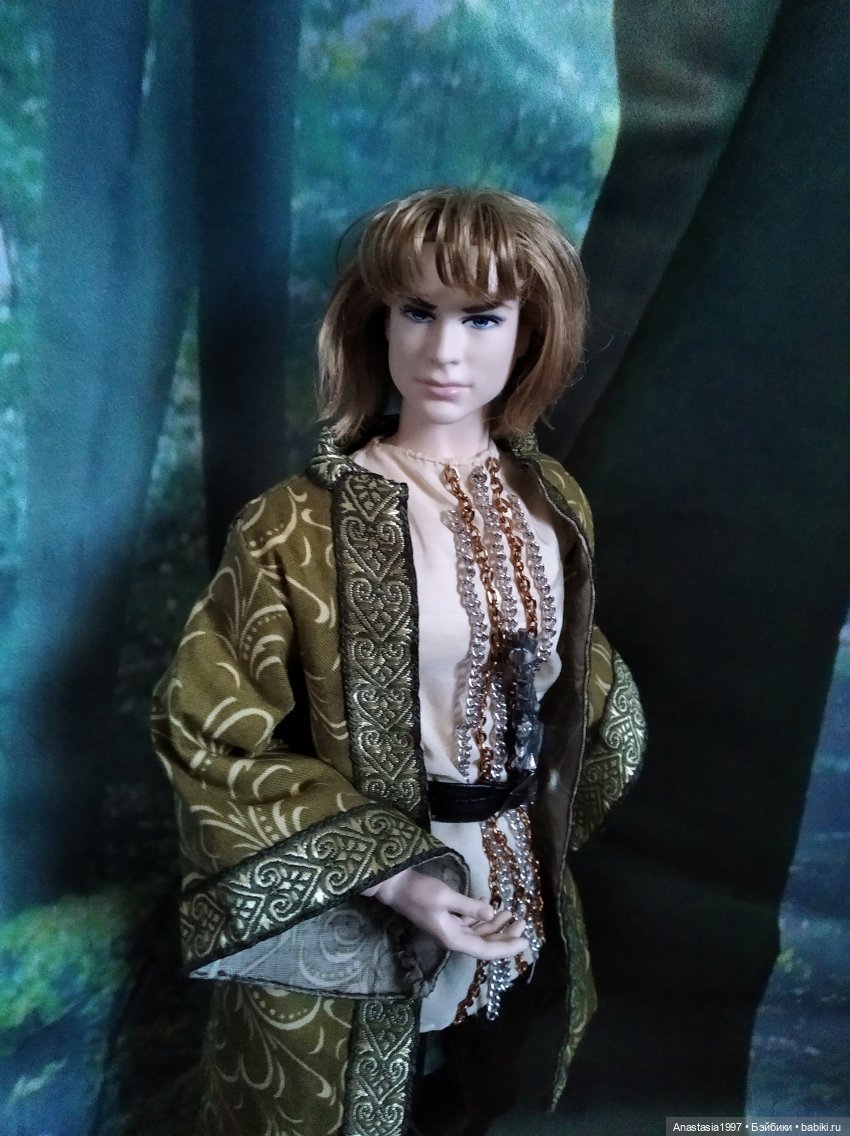 Новичок Адонис и парни фирмы IT (фото 9)