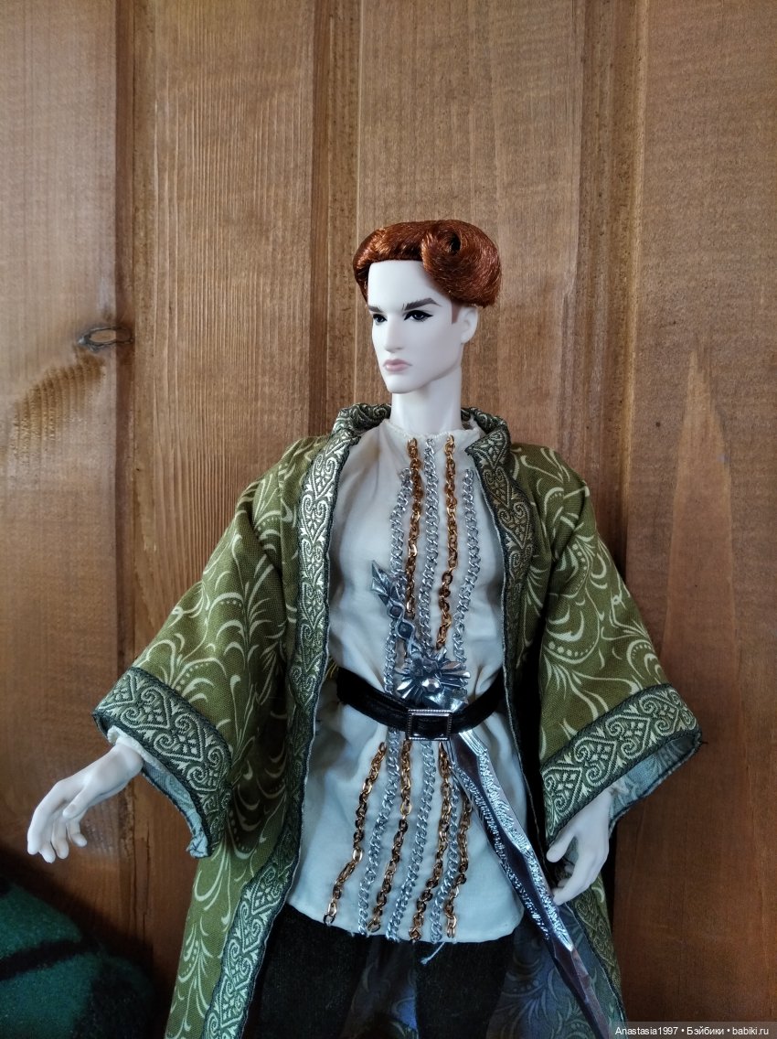 Новичок Адонис и парни фирмы IT (фото 5)