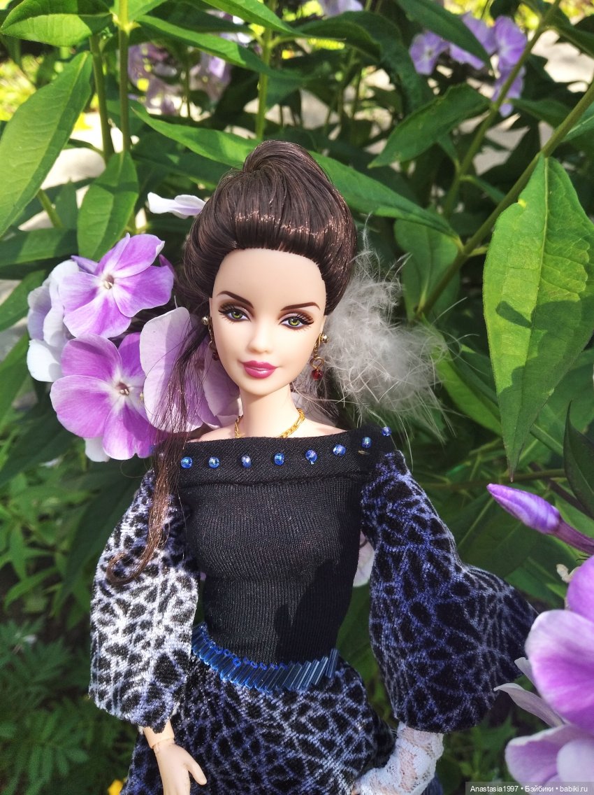 Девушки на прекрасном молде Макки