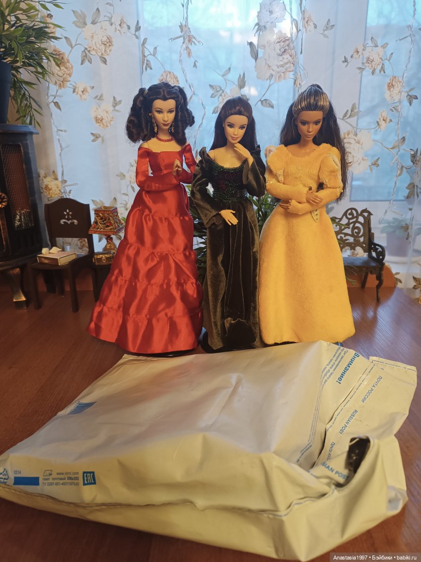 Подарочки — Новый год и Рождество: праздничные фото кукол