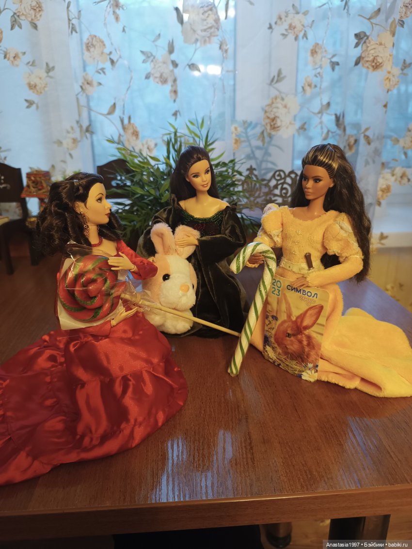 Подарочки — Новый год и Рождество: праздничные фото кукол