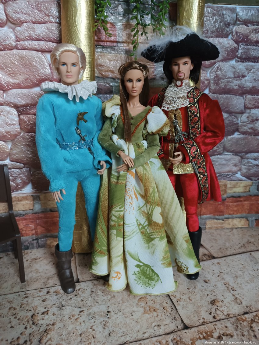 Новые и старые лица в коллекции