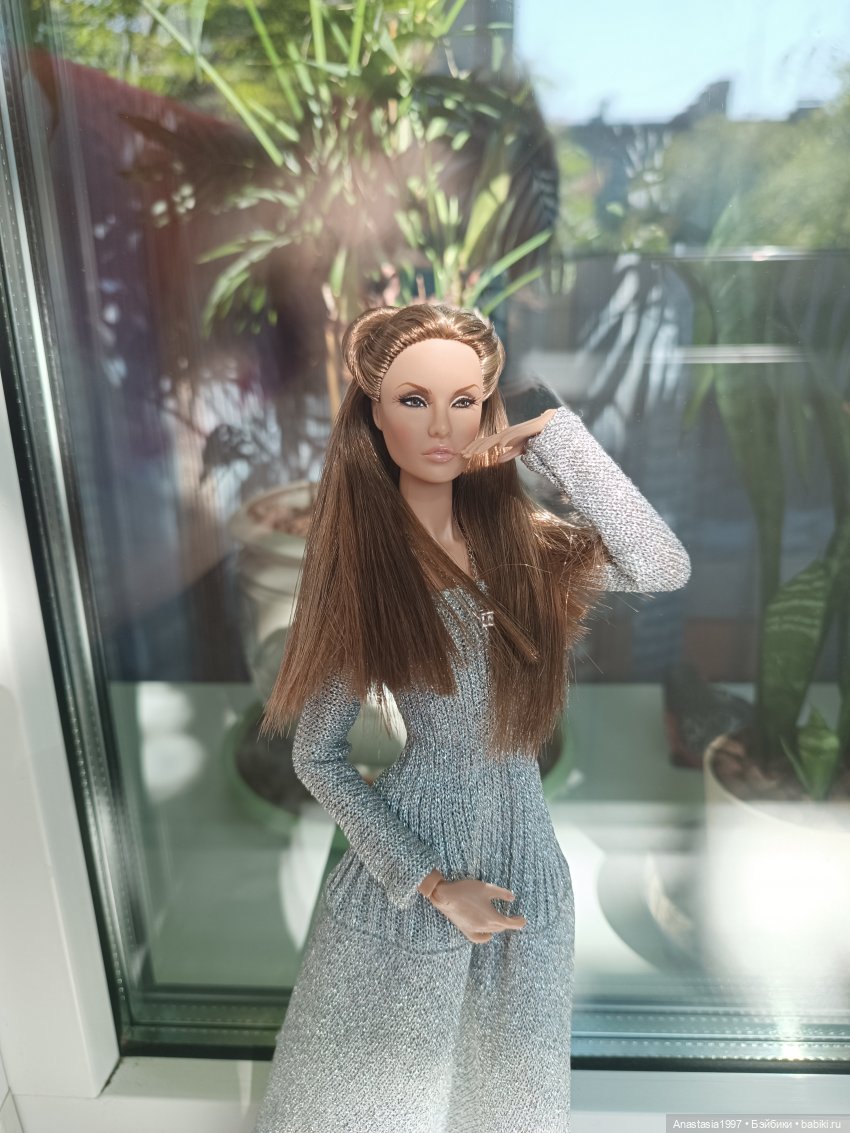 Новые и старые лица в коллекции