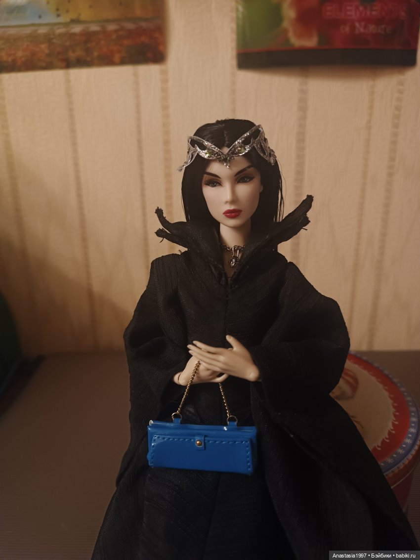 Брюнеток в строю прибавилось (фото 3)